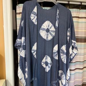 Chic soul plus size shawl